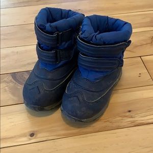 LL Bean snow boots